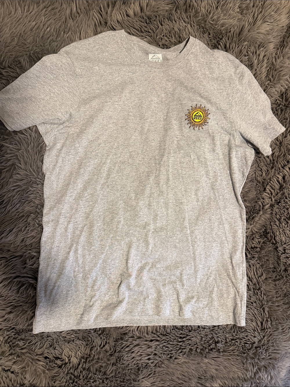 Reef Gray Short Sleeve Tee with Yellow Sun Logo